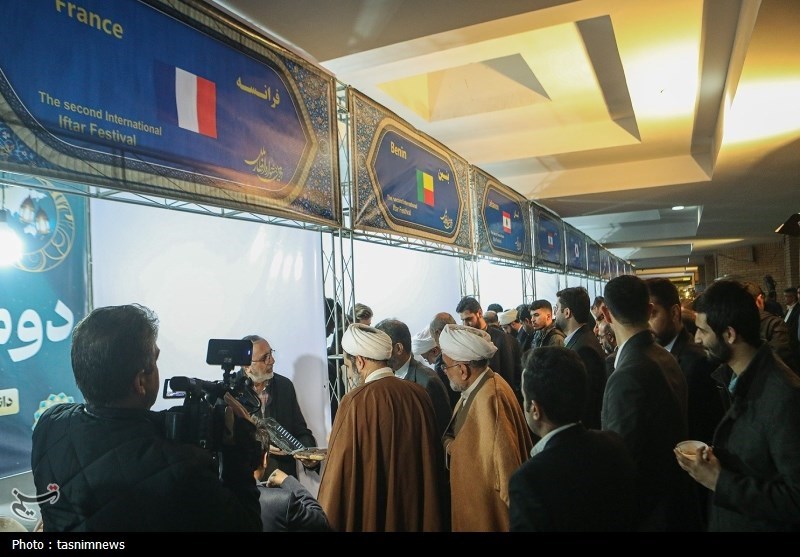 برگزاری بزرگترین جشنواره افطار ملل در دانشگاه اهل‌بیت (ع)