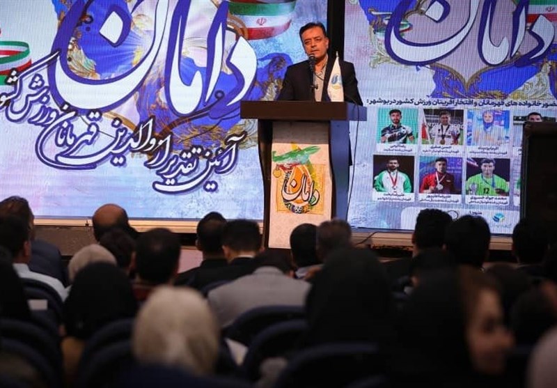 تجلیل از والدین ورزشکاران مدال‌آور بوشهری