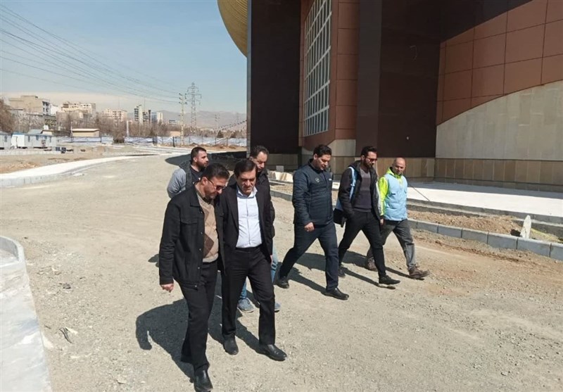 تکمیل و بهره‌برداری به موقع از ورزشگاه انقلاب کرج