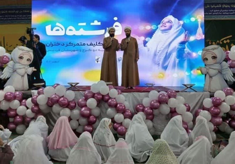 طنین بندگی در فردیس/ جشن تکلیف 3 هزار دانش‌آموز + تصاویر
