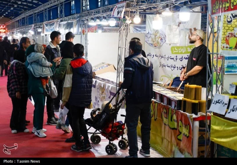 گشایش نمایشگاه عرضه کالای مستقیم در شهرکرد