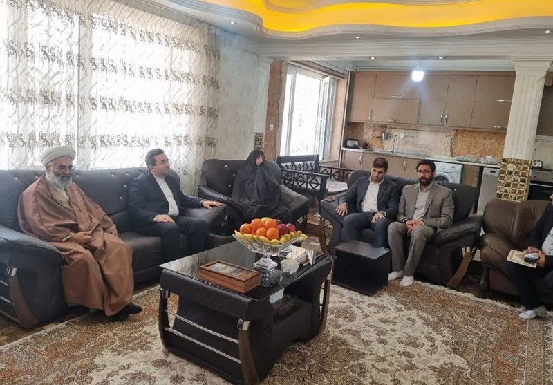 13 زندانی نهاوند آزاد و 200 بسته معیشتی توزیع شد