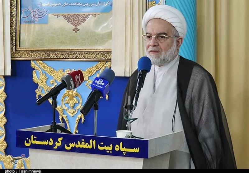 آئین تکریم و معارفه فرمانده سپاه کردستان به روایت تصویر