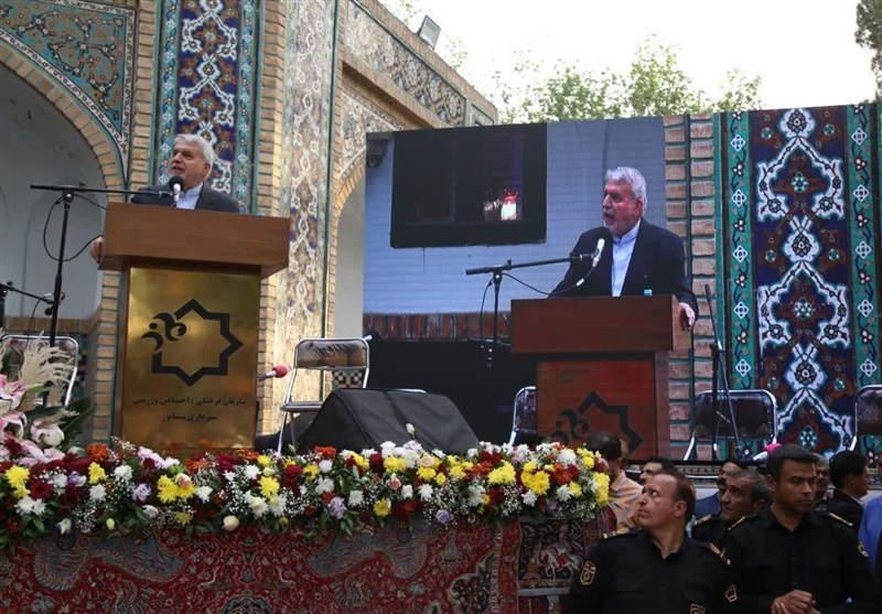آرامگاه عطار نیشابوری گلباران شد+تصاویر