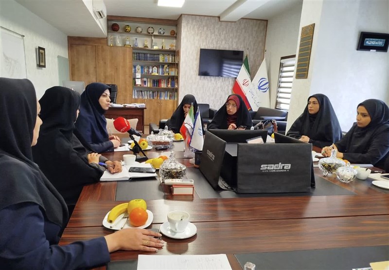 بررسی حضور بانوان‌ عکاس و خبرنگار در بازی ایران و کره شمالی