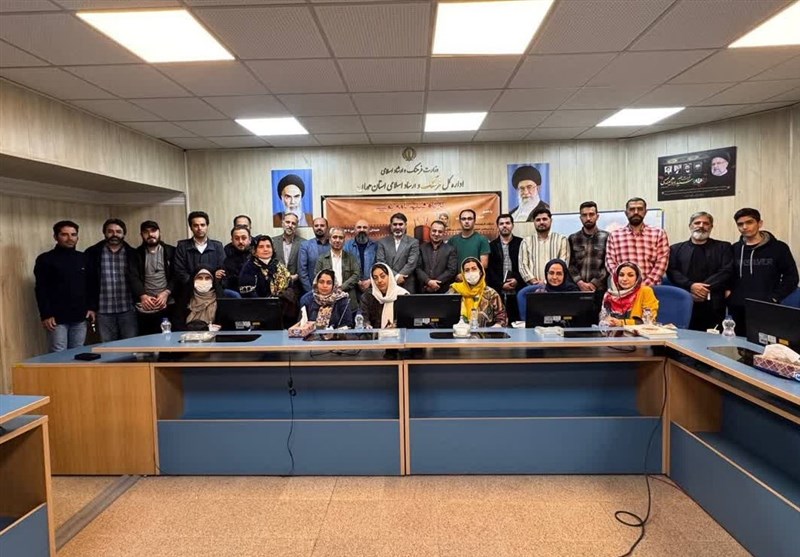 برگزاری کارگاه فیلم‌نامه‌نویسی سینمای دفاع مقدس در همدان+عکس