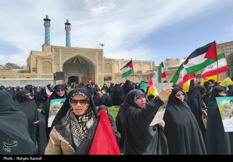 تجمع بازاریان و کسبه زنجان در محکومیت رژیم صهیونیستی