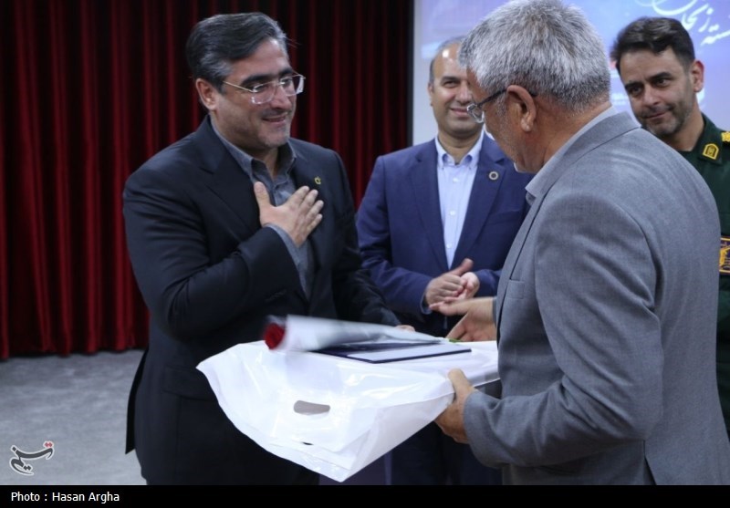 معلم , تسنیم , 