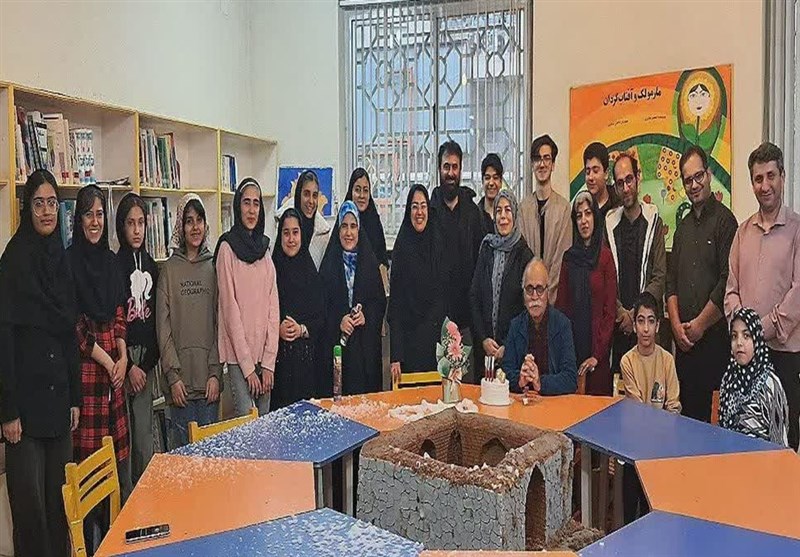 خاطرات و تجربیات راهنمایی برای آینده‌سازان است