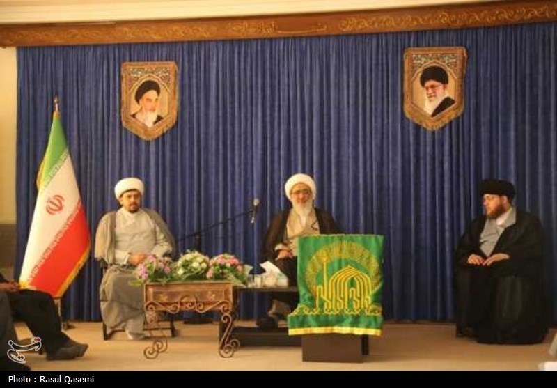 عطرآگین شدن استان بوشهر با ورود خدام حرم رضوی