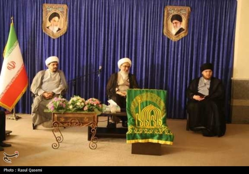 عطرآگین شدن استان بوشهر با ورود خدام حرم رضوی