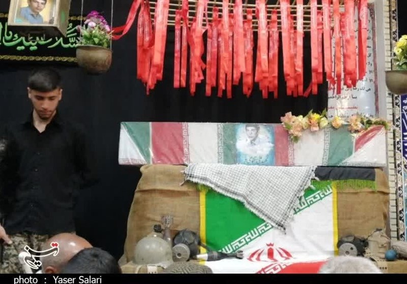 پایان فراق 38 ساله/ تشییع پیکر شهید تقوی‌فر در گناباد+تصاویر