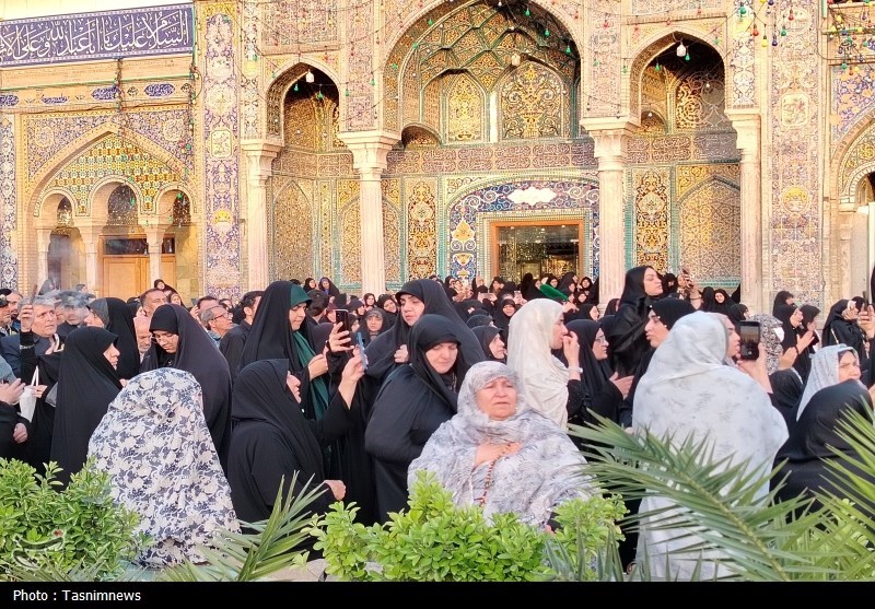 پرچم گنبد حضرت عبدالعظیم حسنی (ع) تعویض شد + تصویر