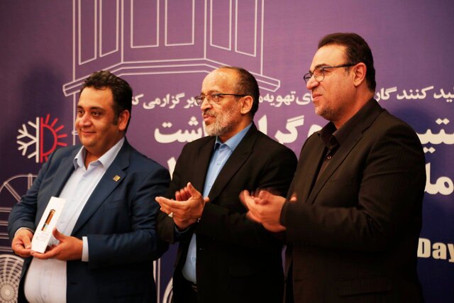 اعلام آمادگی برای تصویب قوانین استانداردسازی تهویه مطبوع/ ظرفیت سرمایه‌گذاری‌های کلان را داریم