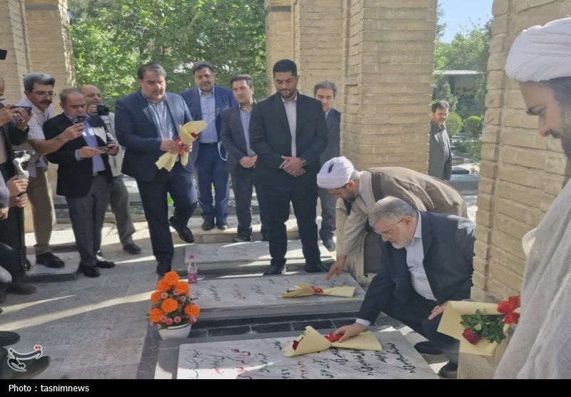 بازدید استاندار تهران از اسلامشهر و هشدار نسبت به بحران آب