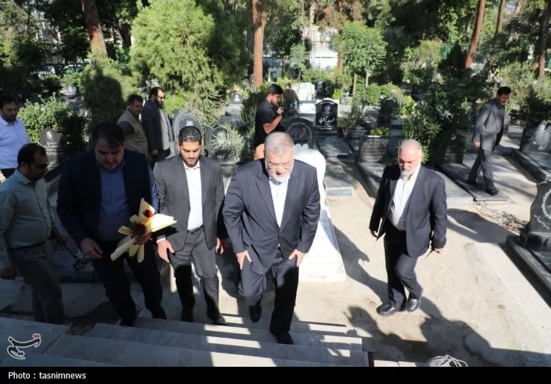 بازدید استاندار تهران از اسلامشهر و هشدار نسبت به بحران آب