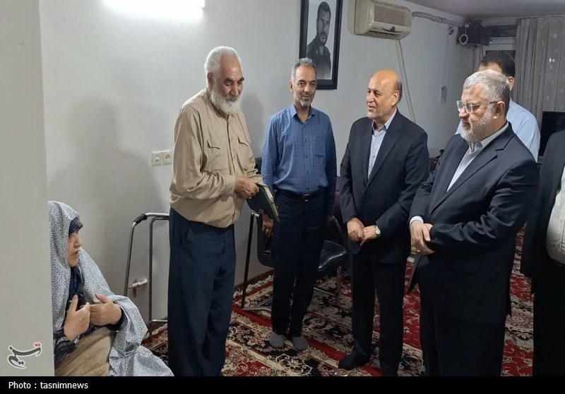 بازدید استاندار تهران از اسلامشهر و هشدار نسبت به بحران آب