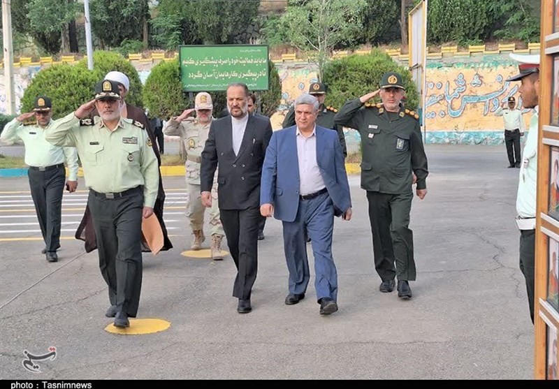بزرگداشت سوم خردادماه در کردستان/خانواده‌های شهدا تجلیل شدند