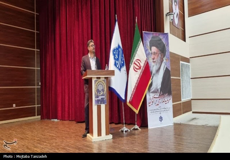 تجلیل از استادان دانشگاه مهارت استان بوشهر+عکس
