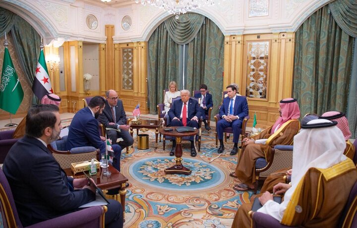 دیدار جولانی و «ترامپ» در عربستان+ عکس