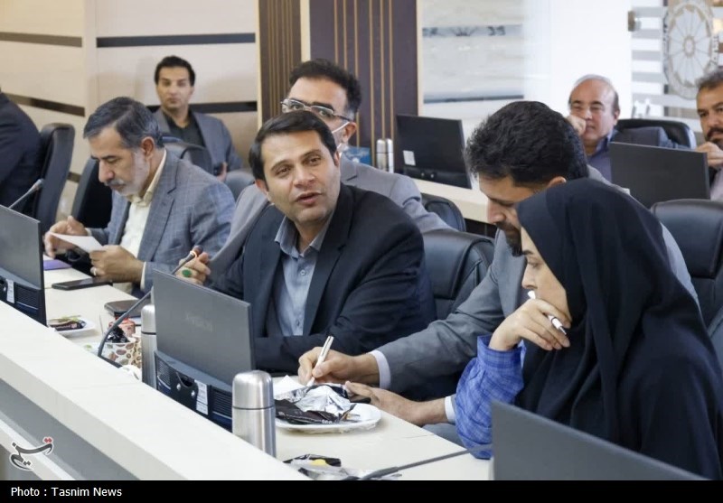 سرمایه گذاری برای تولید , 