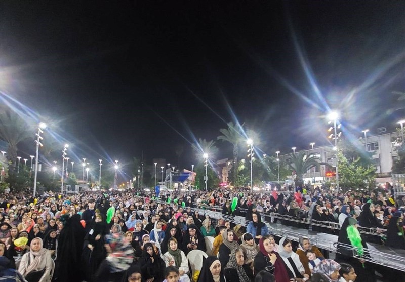 رشت در شب میلاد امام رضا(ع)، سراسر نور و شعف شد+تصویر