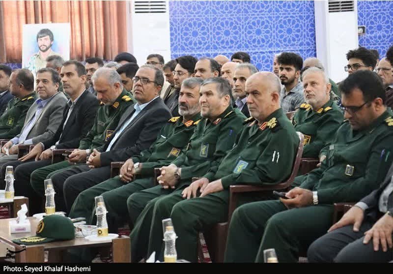 رضایت محرومان و مستضعفان هدف سپاه است