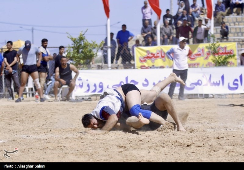 رقابت‌های کشتی با چوخه بجنورد + نتایج و تصاویر