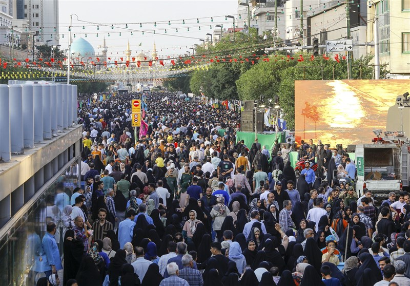 شهر در آغوش نور؛ جشن 