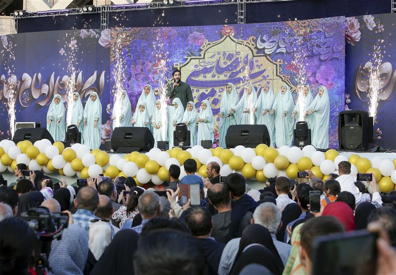 شهر در آغوش نور؛ جشن 
