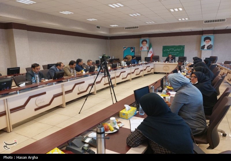 مجلس شورای اسلامی ایران , کمیسیون صنایع و معادن مجلس شورای اسلامی ایران , 