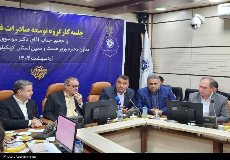 فعالان اقتصادی از بخشنامه‌های خلق‌الساعه گلایه دارند‌