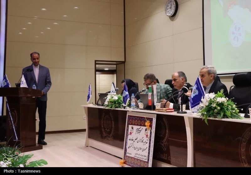 نشست فعالان اقتصادی خراسان شمالی با سفیر ایران در ترکمنستان