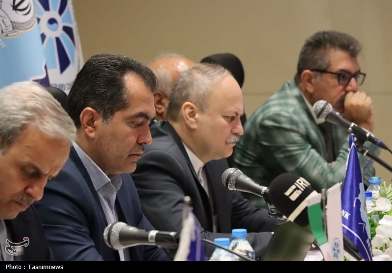 نشست فعالان اقتصادی خراسان شمالی با سفیر ایران در ترکمنستان