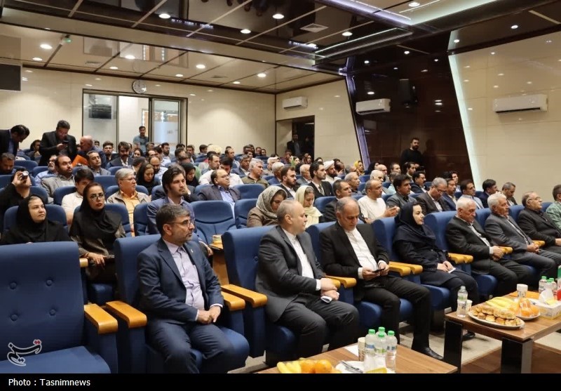 نشست فعالان اقتصادی خراسان شمالی با سفیر ایران در ترکمنستان