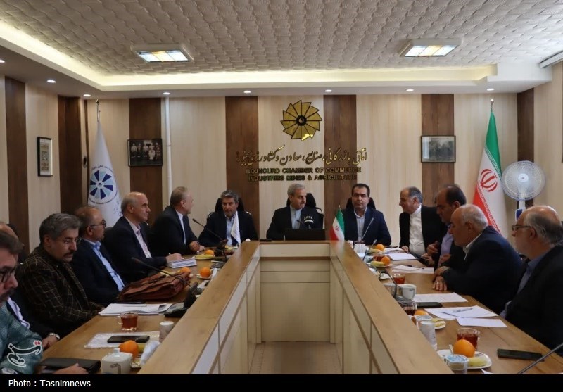 نشست فعالان اقتصادی خراسان شمالی با سفیر ایران در ترکمنستان