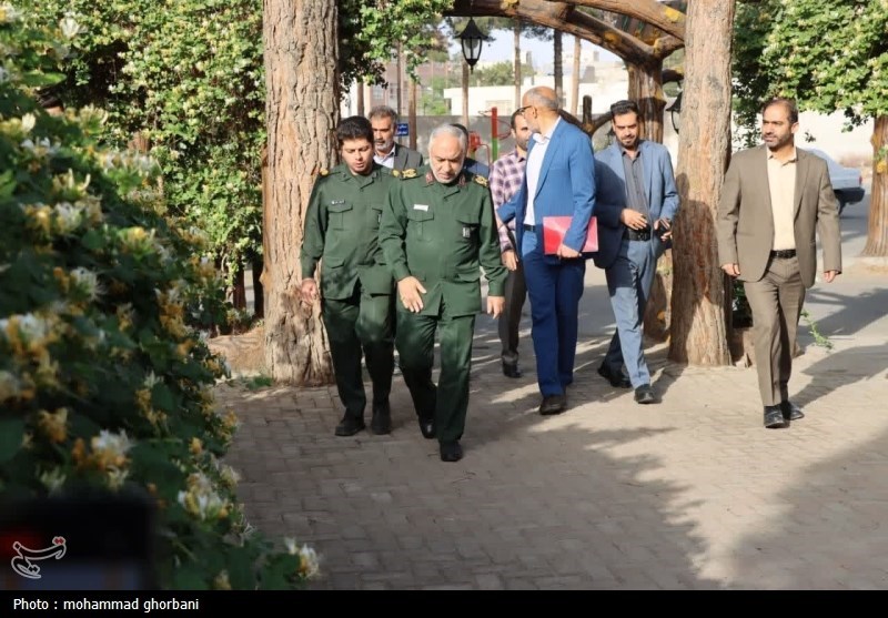 نقش کارگران خراسان جنوبی برجسته و بی‌بدیل است+ تصویر