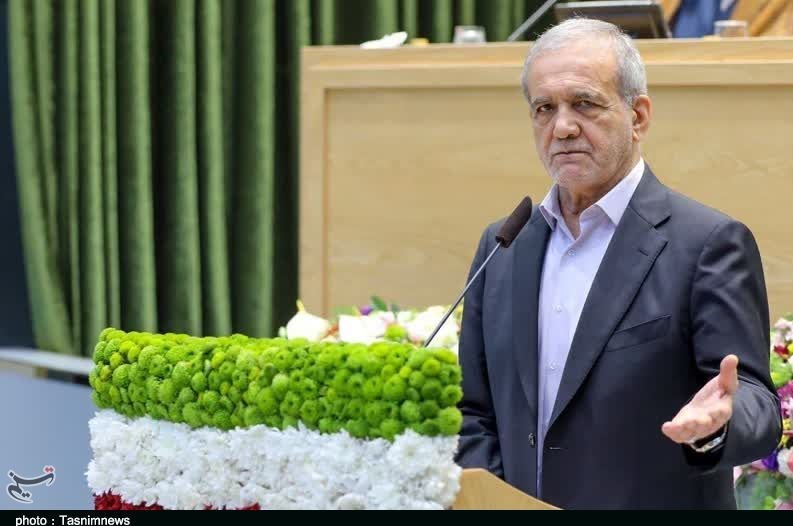 گزارش تسنیم از روز نخست اجلاسیه مجلس خبرگان رهبری در قم+عکس