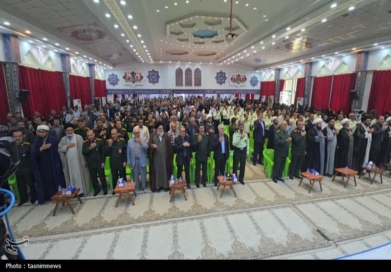 بزرگداشت امام خمینی(ره) و قیام 15 خرداد+تصویر