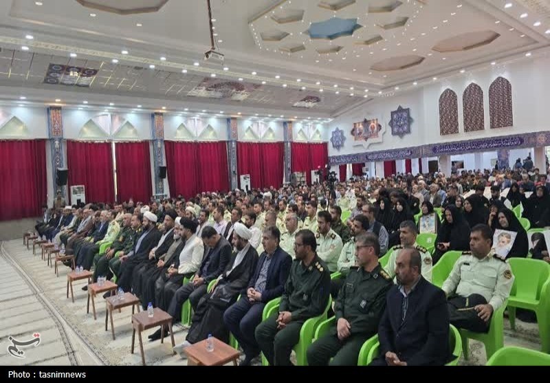 بزرگداشت امام خمینی(ره) و قیام 15 خرداد+تصویر