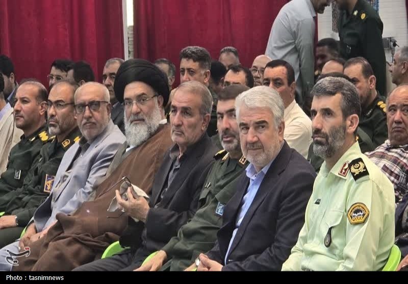 بزرگداشت امام خمینی(ره) و قیام 15 خرداد+تصویر