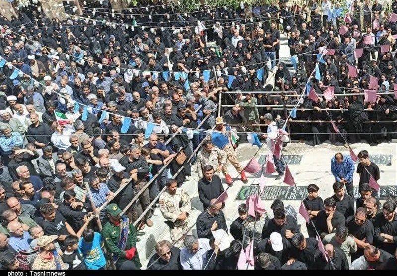 تشییع باشکوه شهید رضا بسطامی در بیجار/ مدافع وطن به خاک سپرده شد+تصویر