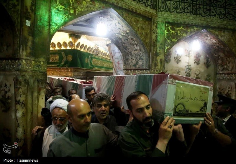 تشییع باشکوه پیکرهای مطهر 8 شهید حمله اسرائیل در قم+ تصاویر