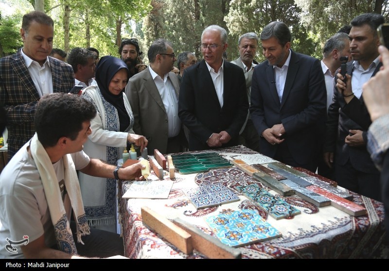 جاذبه‌های گردشگری اصفهان هر کسی را به وجد می‌آورد+تصویر