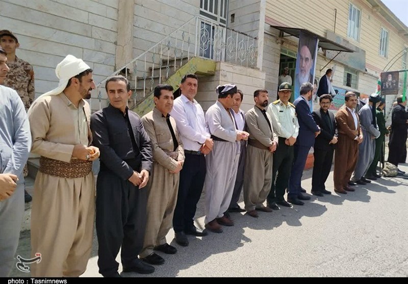 حضور 3 هزار کردستانی در مرقد مطهر امام(ره)