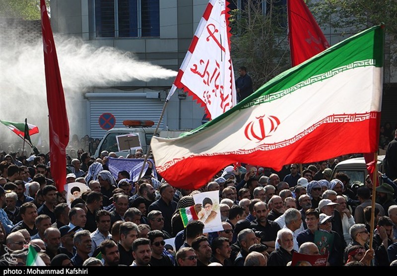 حماسه بدرقه‌ رشید ایران/ دزفول گام‌های آخر سردارش را بوسید+فیلم و تصاویر