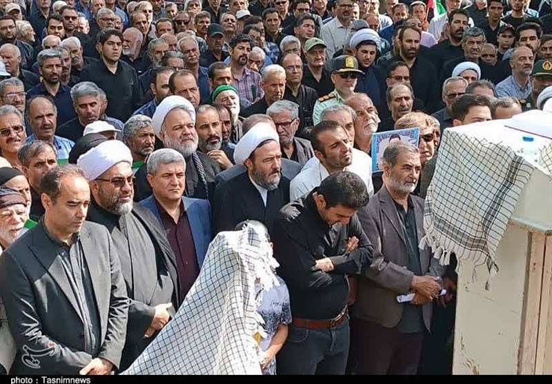 روایت متفاوت تسنیم از بدرقه تاریخی شهید مدافع وطن