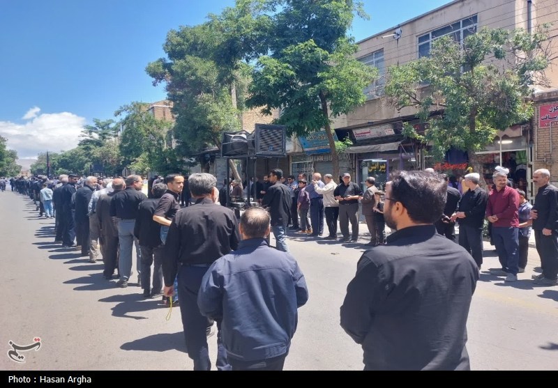 عزاداری‌ زنجانی‌ها در فراق پیر مرادشان خمینی