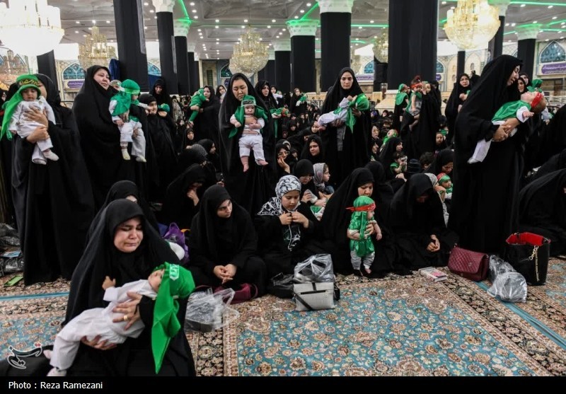 عهد شیرخوارگان با امام مهدی(عج) در مسجد جمکران+ تصاویر