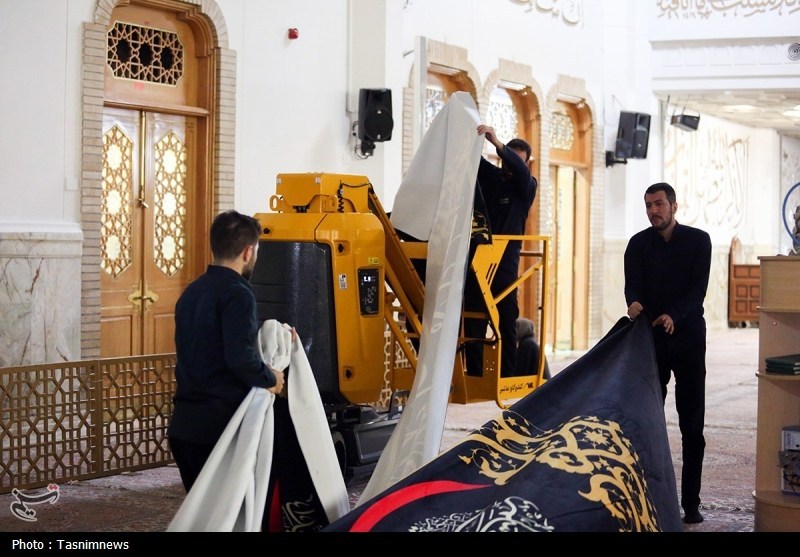 قم در آستانه محرم؛ حرم حضرت معصومه(س) عزادار امام حسین(ع)+تصویر